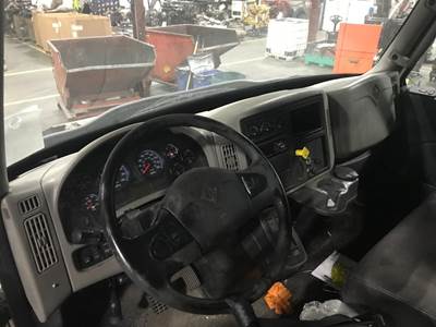 International DuraStar 4300 Dashboard Assembly for a International Durastar (4300)
