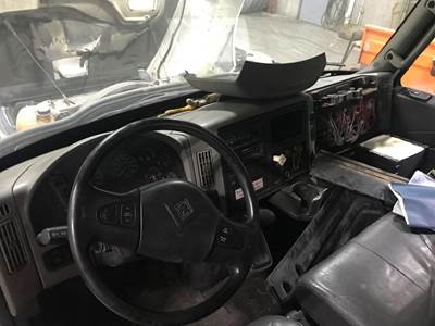 International DuraStar 4300 Dashboard Assembly for a International Durastar (4300)