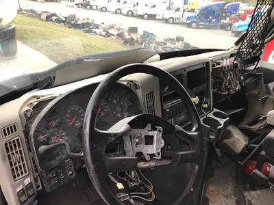 International DuraStar 4400 Dashboard Assembly for a International Durastar (4400)
