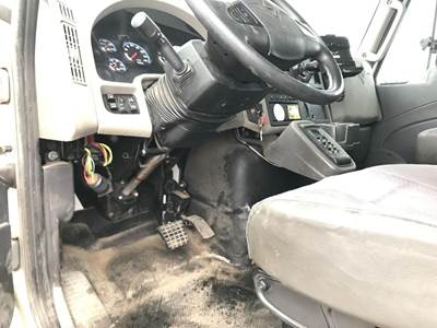 International DuraStar 4400 Dashboard Assembly for a International Durastar (4400)