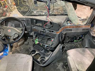 International LT Dashboard Assembly