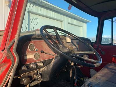 International Loadstar 1700 Dashboard Assembly for a International 1700 Loadstar