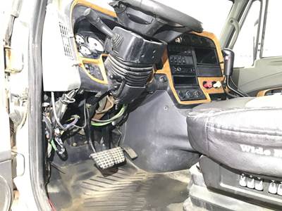 International ProStar Dashboard Assembly