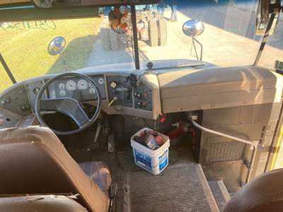 International RE3000 Dashboard Assembly