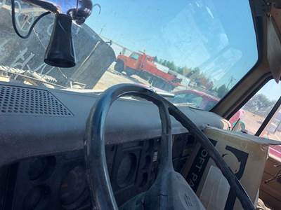 International S1800 Dashboard Assembly