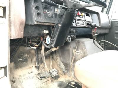 International S1900 Dashboard Assembly