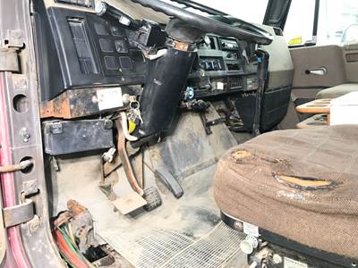 International S2500 Dashboard Assembly