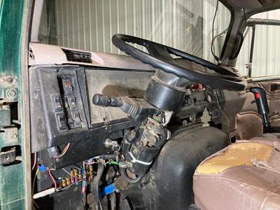 International S2600 Dashboard Assembly