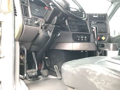 Kenworth T2000 Dashboard Assembly