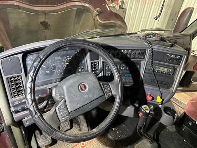 Kenworth T2000 Dashboard Assembly