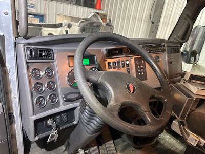 Kenworth T370 Dashboard Assembly