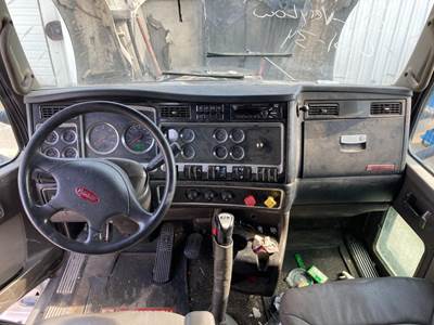 Kenworth T600 Dashboard Assembly