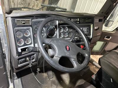 Kenworth T660 Dashboard Assembly