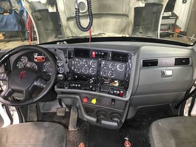 Kenworth T680 Dashboard Assembly