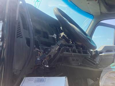 Kenworth T680 Dashboard Assembly