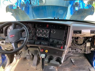 Kenworth T680 Dashboard Assembly