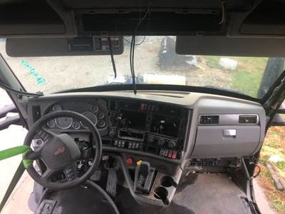 Kenworth T680 Dashboard Assembly