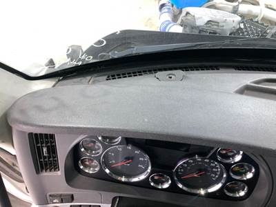 Kenworth T680 Dashboard Assembly