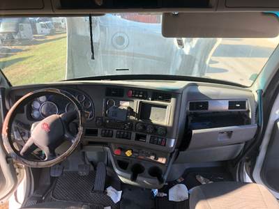 Kenworth T680 Dashboard Assembly