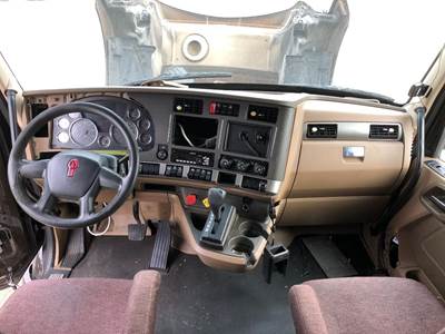 Kenworth T680 Dashboard Assembly