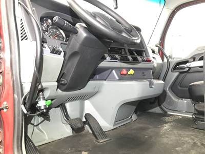Kenworth T680 Dashboard Assembly