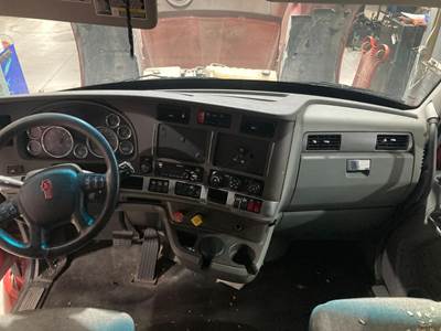 Kenworth T680 Dashboard Assembly