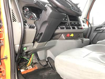 Kenworth T680 Dashboard Assembly