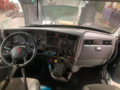 Kenworth T680 Dashboard Assembly