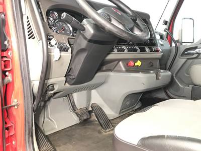 Kenworth T680 Dashboard Assembly