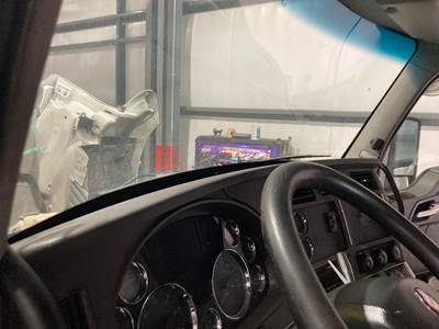 Kenworth T680 Dashboard Assembly