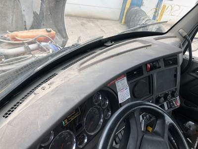 Kenworth T680 Dashboard Assembly