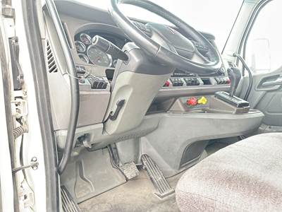 Kenworth T680 Dashboard Assembly