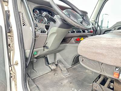 Kenworth T680 Dashboard Assembly