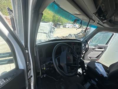 Kenworth T680 Dashboard Assembly