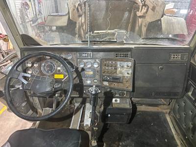 Kenworth W900L Dashboard Assembly