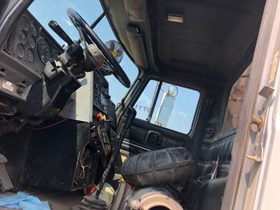 Mack CH Dashboard Assembly