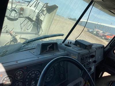 Mack CH Dashboard Assembly