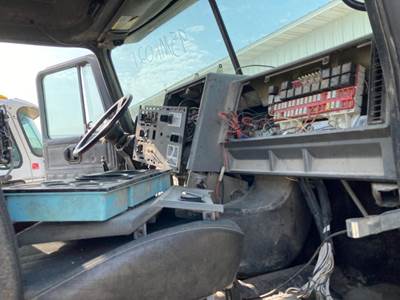 Mack CH Dashboard Assembly