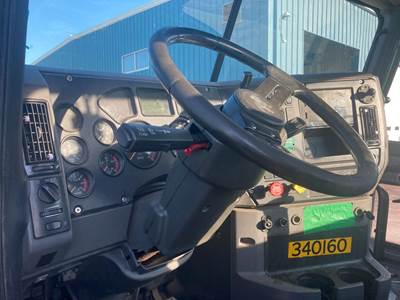 Mack CXU Dashboard Assembly