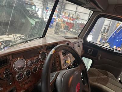 Peterbilt 335 Dashboard Assembly