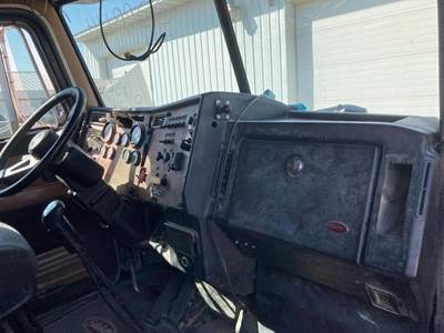 Peterbilt 377 Dashboard Assembly