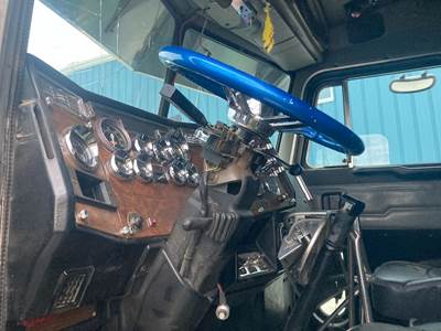 Peterbilt 379 Dashboard Assembly