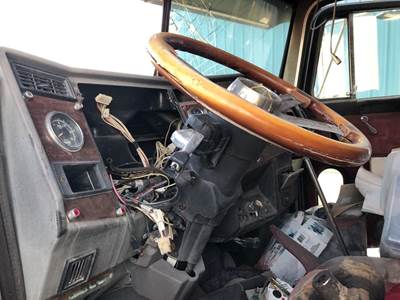 Peterbilt 379 Dashboard Assembly
