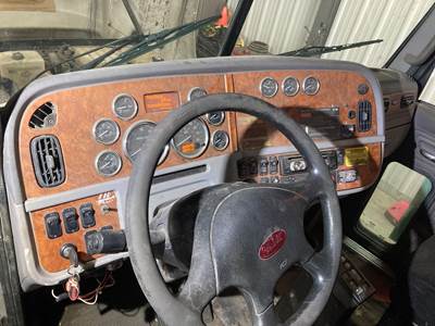 Peterbilt 384 Dashboard Assembly
