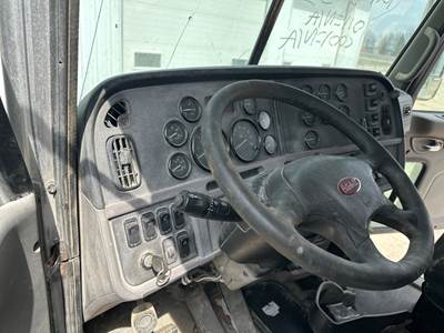 Peterbilt 384 Dashboard Assembly