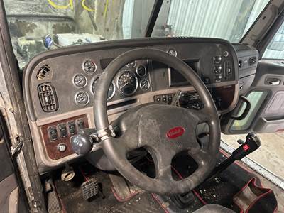 Peterbilt 386 Dashboard Assembly