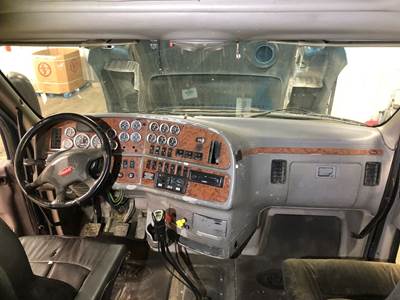 Peterbilt 387 Dashboard Assembly