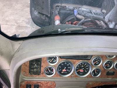 Peterbilt 387 Dashboard Assembly