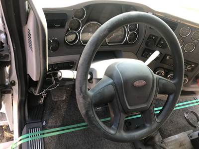 Peterbilt 579 Dashboard Assembly