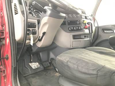 Peterbilt 579 Dashboard Assembly